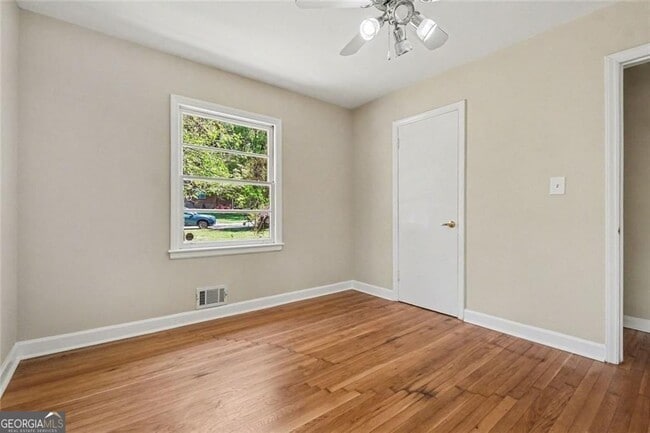 Building Photo - 1689 San Gabriel Ave