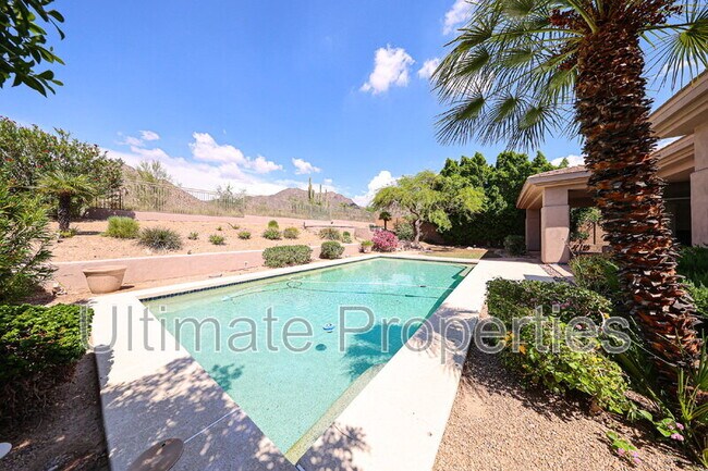 Building Photo - 11050 E Verbena Ln