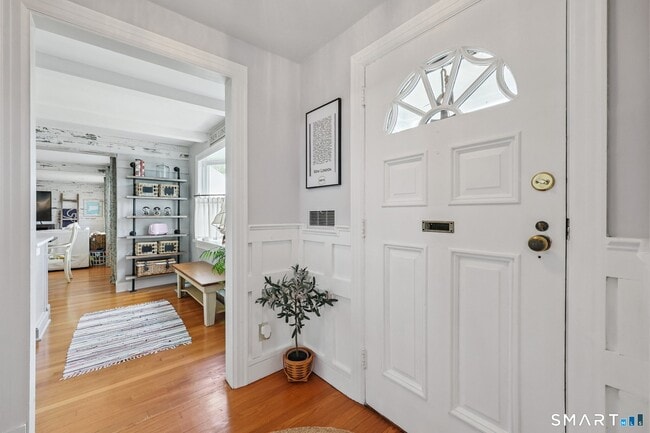 Building Photo - 899 Ocean Ave