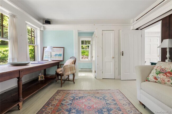 Building Photo - 31 Kittredge Dr