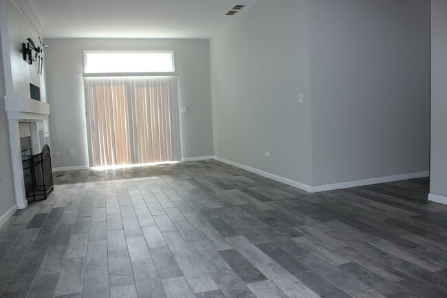 Building Photo - 3103 Falling Waters Ln