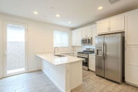 Building Photo - 3362 E Hayfield Wy