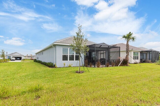 Building Photo - Esplanade at Wiregrass Ranch - A Premier 5...
