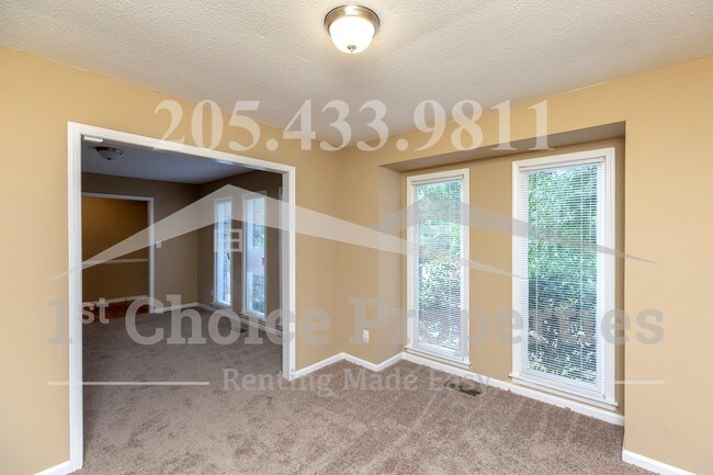 Building Photo - 1620 5th Pl NW