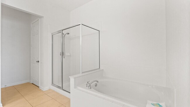Building Photo - 5024 Shoreway Loop