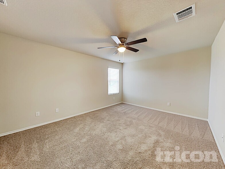 Building Photo - 8902 Lamus Wheel