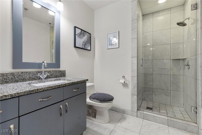 Building Photo - 4575 Dean Martin Dr