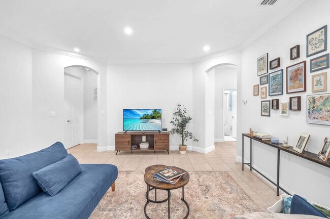 Building Photo - 15963 SW 97th Terrace