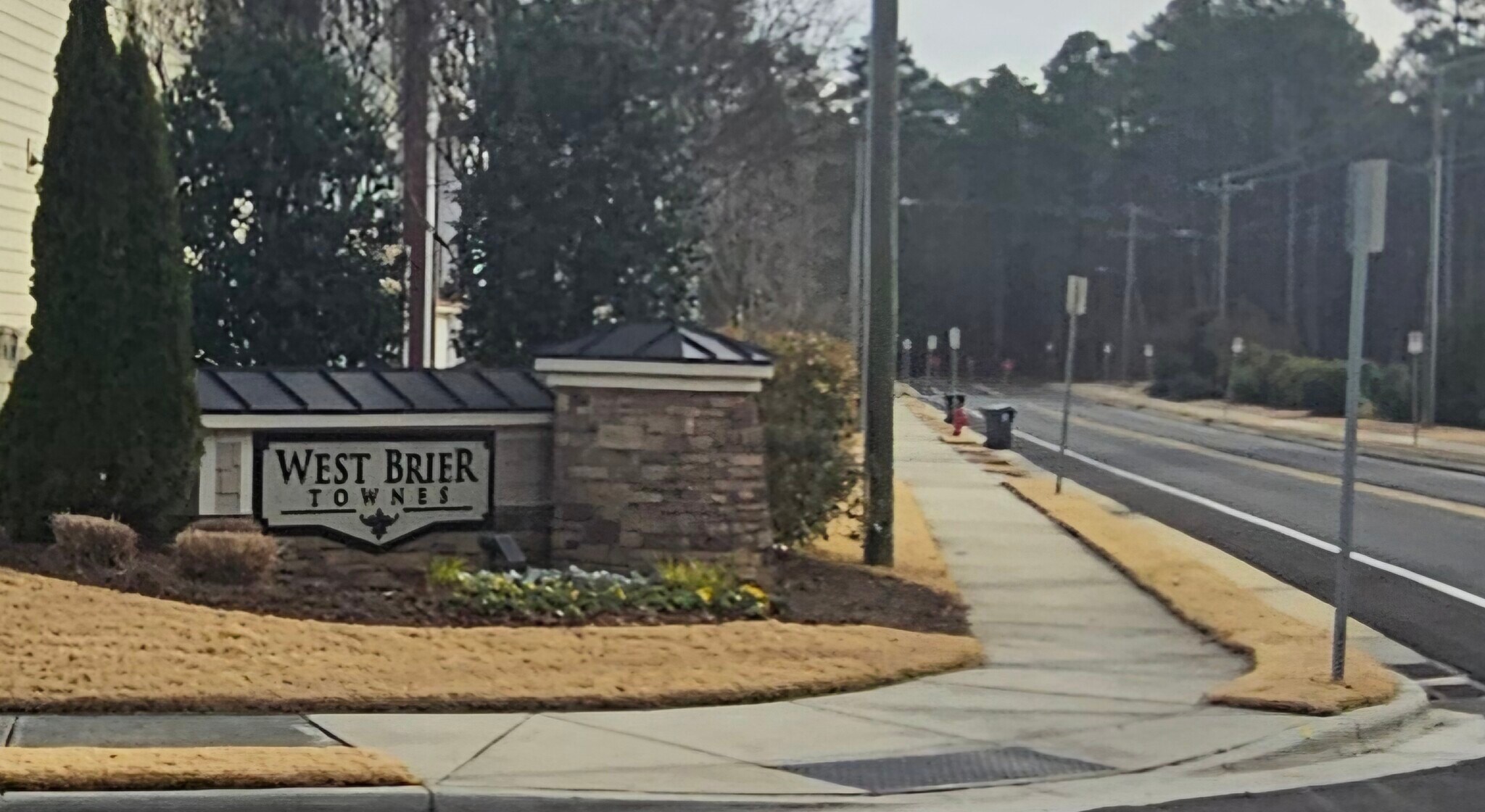 Building Photo - 107 Brier Summit Pl