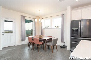 Building Photo - 25302 Donahue Dr
