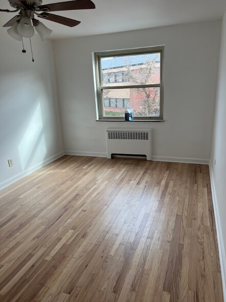 Building Photo - 2724 Anderson Ferry Rd