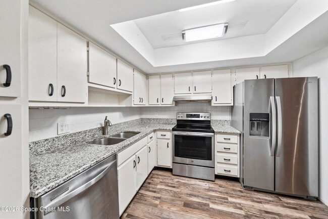 Building Photo - 1030 Ashley Ave