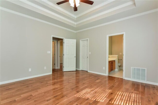 Building Photo - 4318 Welbron Dr