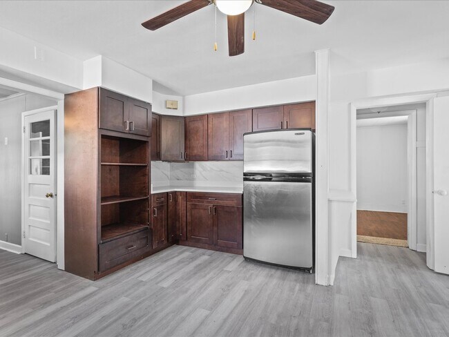 Building Photo - 1111 20th St