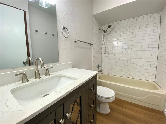 Building Photo - 1217 Neptune Dr