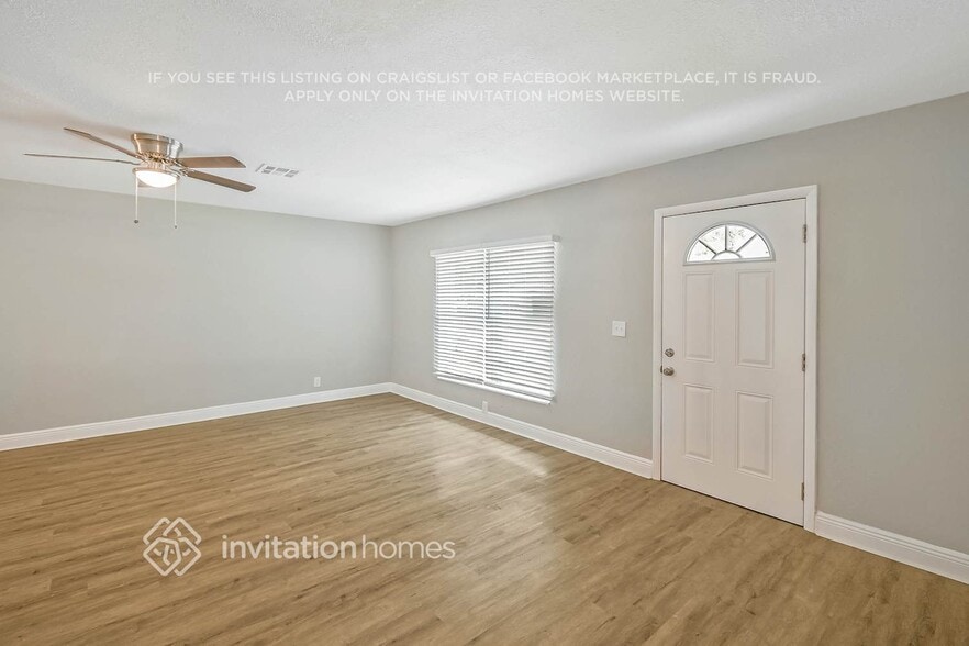 Building Photo - 5919 Ithaca Cir W