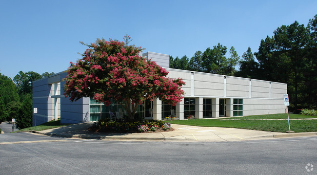 Building Photo - Capital Towers