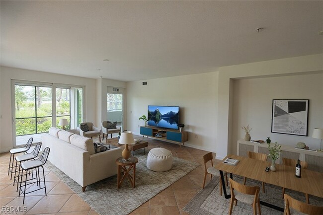 Building Photo - 16572 Kingwood Ln