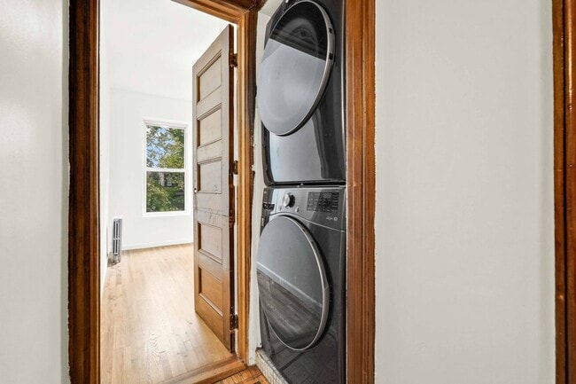 Building Photo - 678 Sterling Pl