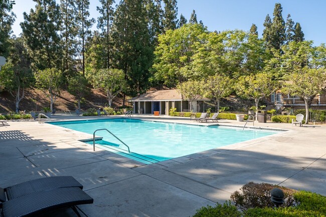 Building Photo - 16510 Stonehaven Ct