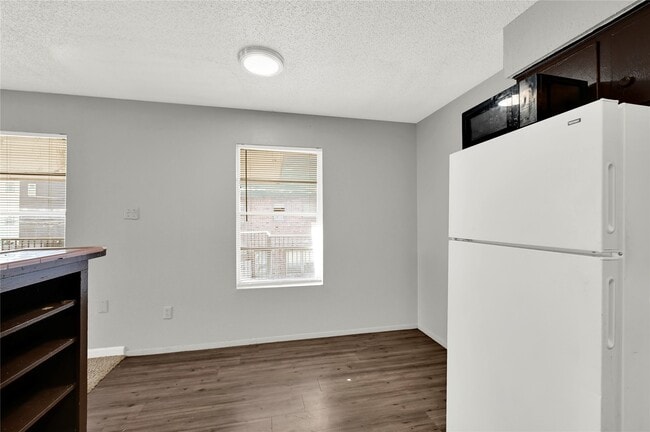 Building Photo - 1711 Wichita St