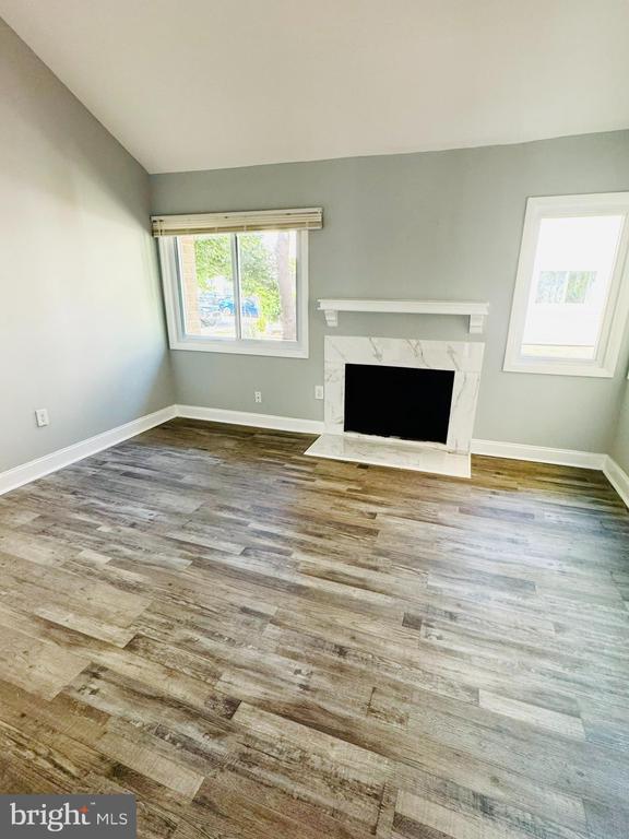 Building Photo - 13386 Hungerford Pl