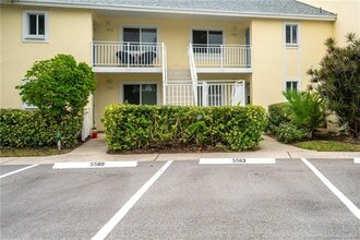 Building Photo - 5563 NE Gulfstream Way