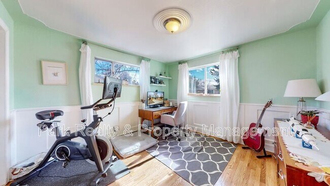 Building Photo - 6025 W 61st Ave