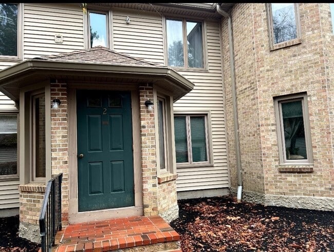 Building Photo - 108 Norton Ave