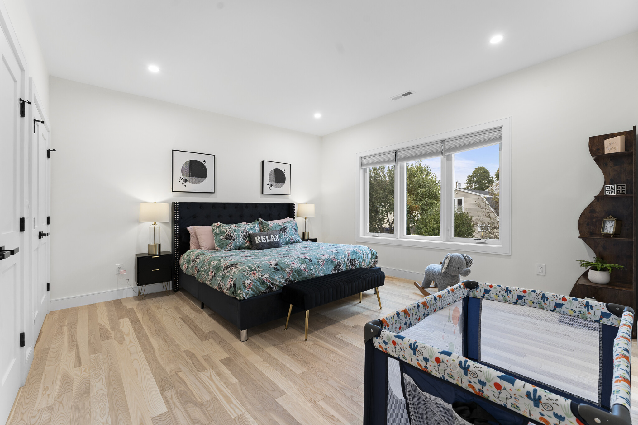 Building Photo - 21 Bolton St