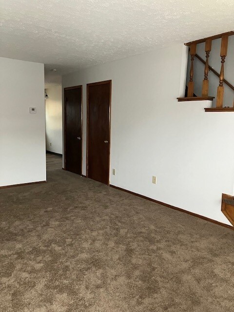 Building Photo - 5353 Shiloh Dr