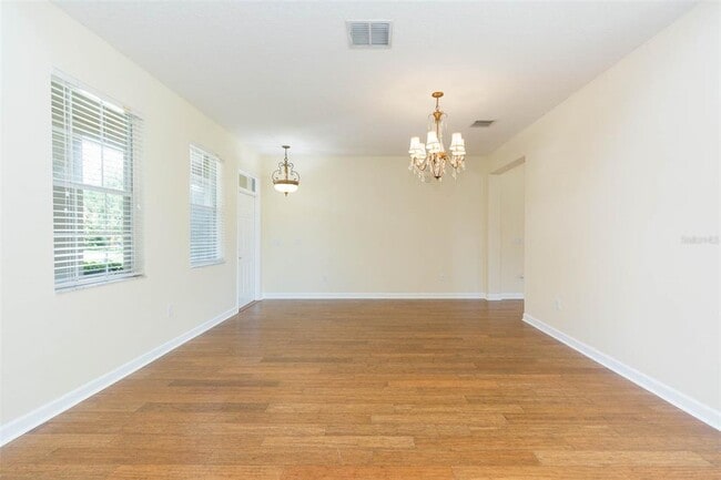 Building Photo - 20101 Oakflower Ave