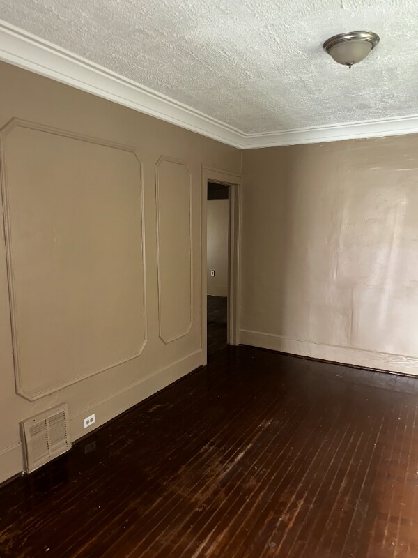 Building Photo - 4087 W Philadelphia St