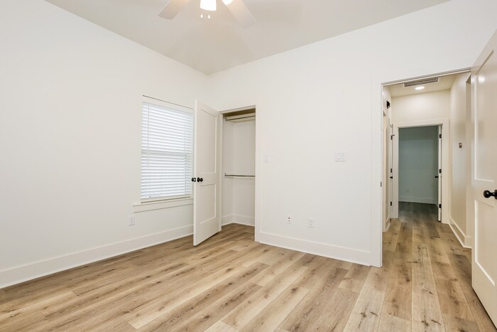 Building Photo - 16220 Lamarche Dr