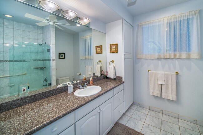 Building Photo - 837 Kai Hele Ku St