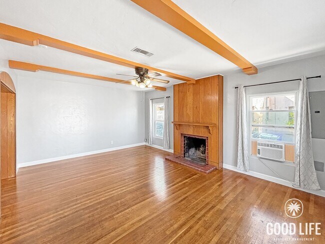 Building Photo - zIsla Vista Dr