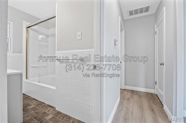 Building Photo - 6434 Vita Dr