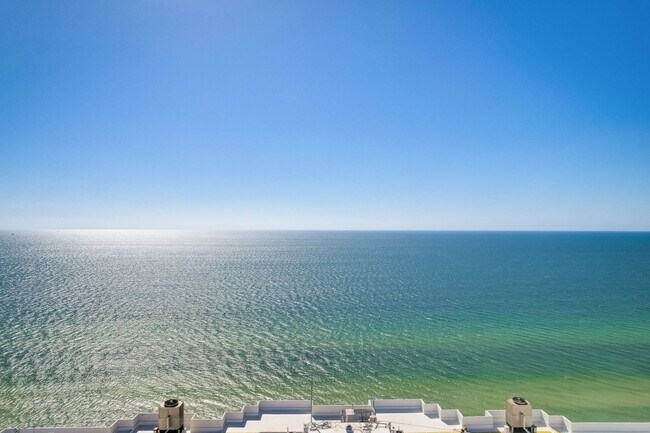 Building Photo - Seaside Serenity: Luxurious Gulf-Front Retreat on Southern Longboat Key