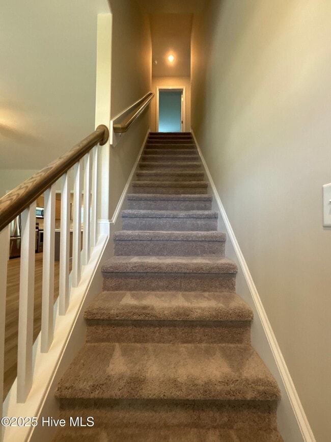 Building Photo - 208 Penster Ct