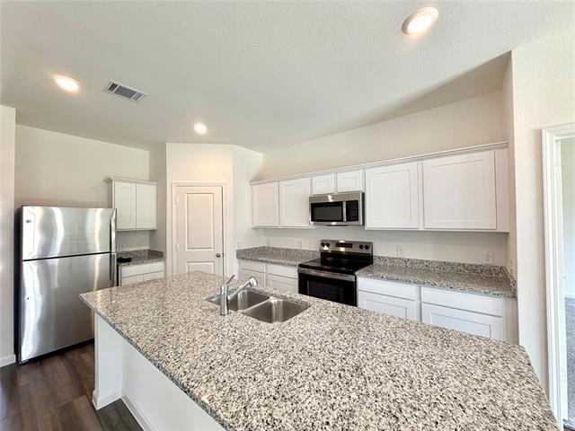 Building Photo - 1213 Herring Dr