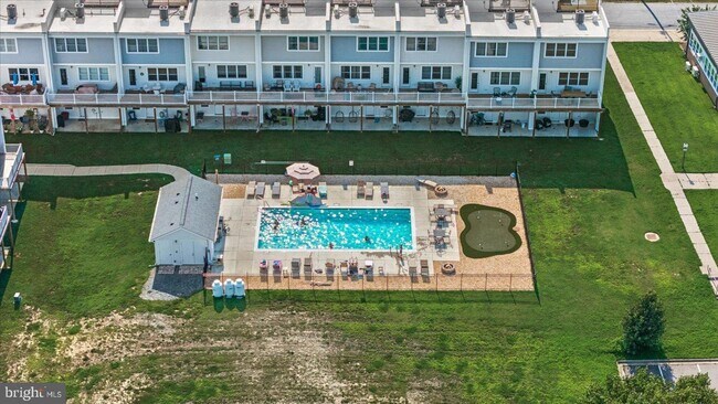 Building Photo - Newly Built Modern Home for Rent in Charming Colonial Beach – with Pool Access Included!