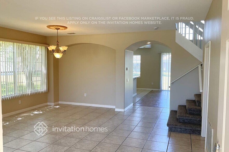 Building Photo - 1543 Sun Meadow Dr