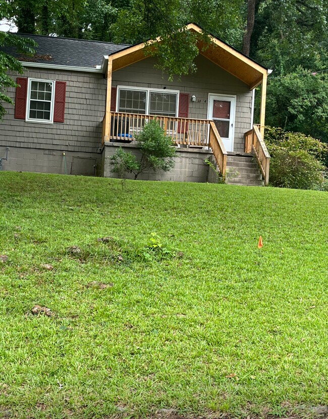 Primary Photo - 1624 Terry Mill Rd SE