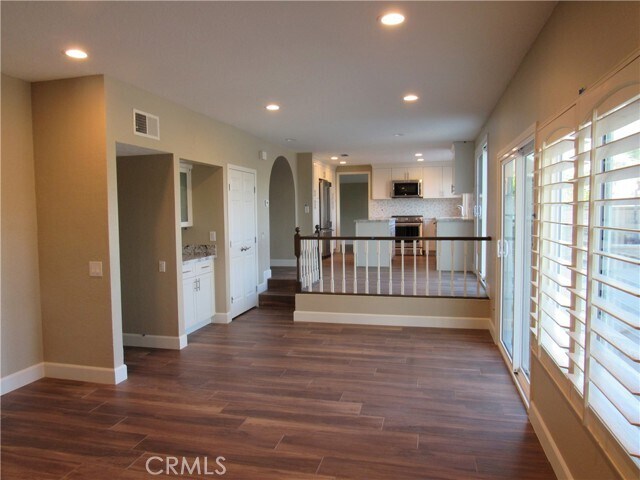 Building Photo - 23502 Via Breve