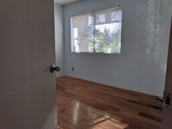 Building Photo - 227 Stanford Ct