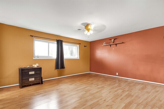 Primary Photo - 8514 Rowan Ln