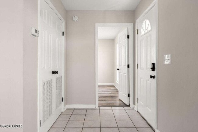 Building Photo - 9110 Sunshine Dr