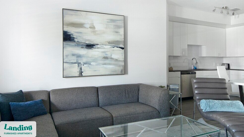 Building Photo - 4950 W Prescott St