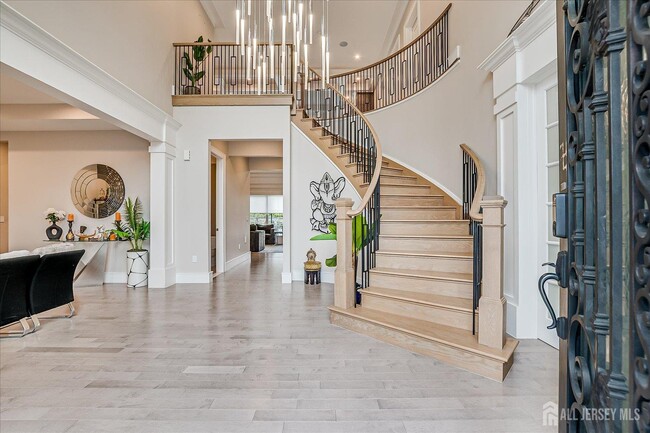 Building Photo - 3979 Park Ave