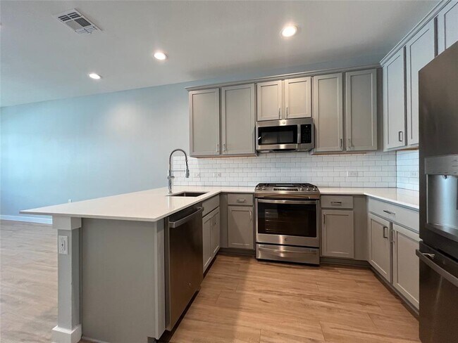 Building Photo - 11509 Pastini Cir